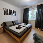 Saujana House - Peaceful Borderside Retreat * Mosonmagyaróvár