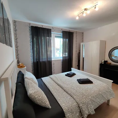 Appartement Saujana House - Peaceful Borderside Retreat